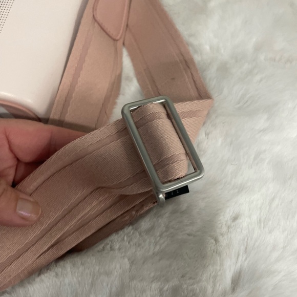 Stanley Pink and Cream Water Bottle - Picture 9 of 11